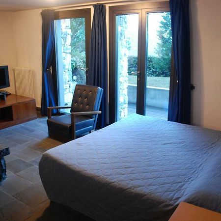 Apartment With Private Pool And Garden At Como Hills Buitenkant foto